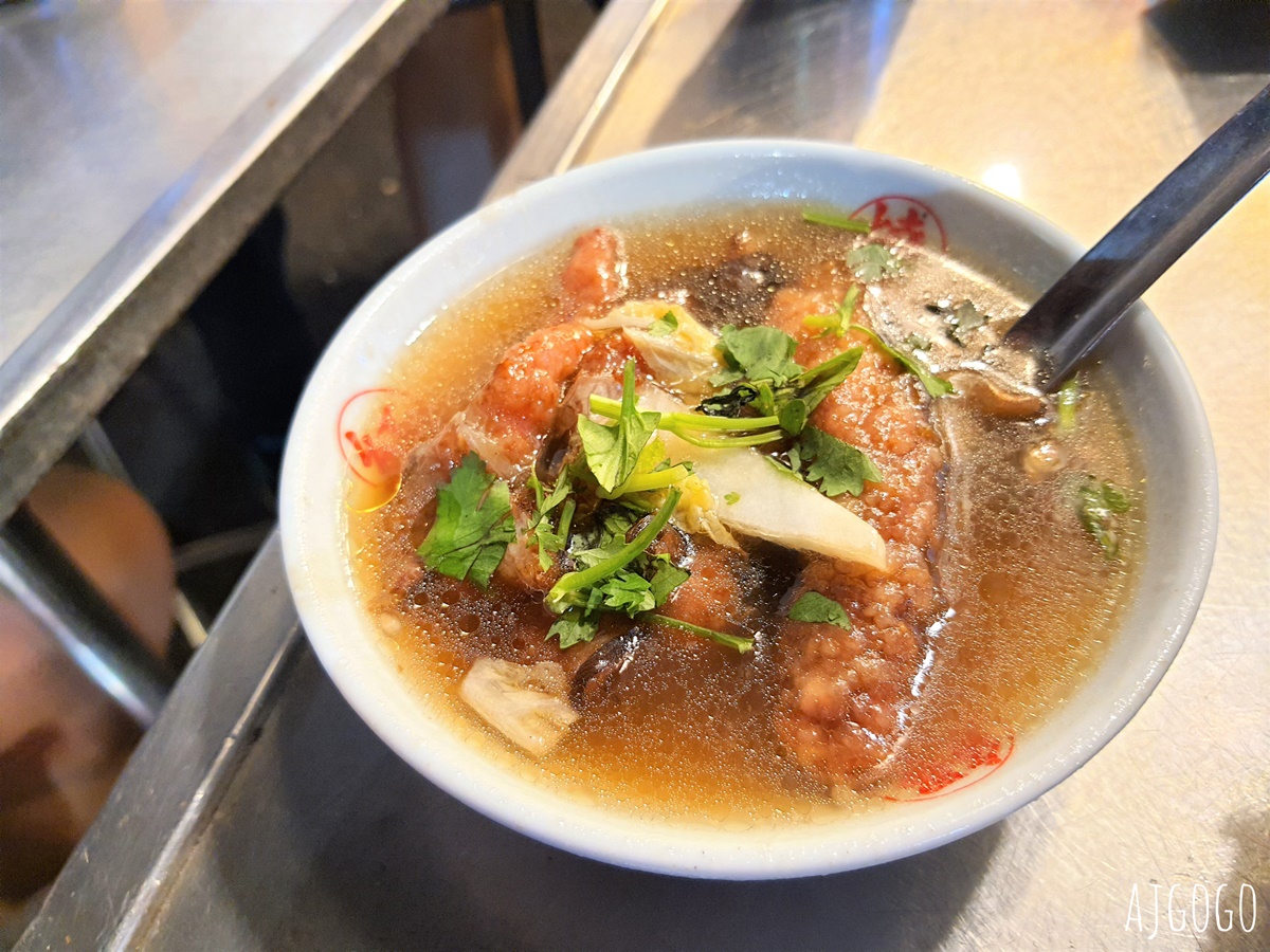 圳記紅燒鰻：基隆廟口夜市美食 魯肉飯是南台灣甜口味