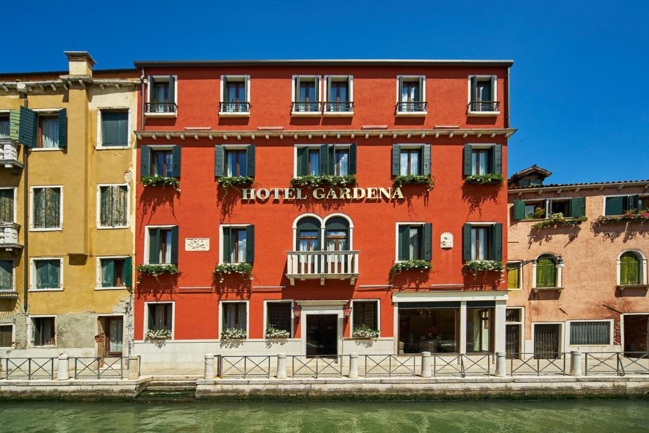 威尼斯加迪納飯店 雙人房、早餐 運河旁的浪漫飯店