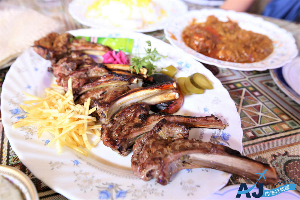 （卡尚美食）波斯風傳統餐廳 Abbasi Traditional Persian Restaurant 躺著吃飯好逍遙