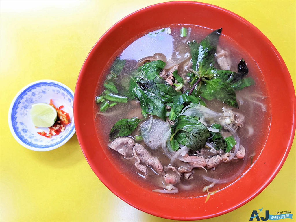 （桃園車站美食）阿詩越南美食 / 太方牛肉麵 桃園後火車站好吃的越南料理 菜單、營業時間分享