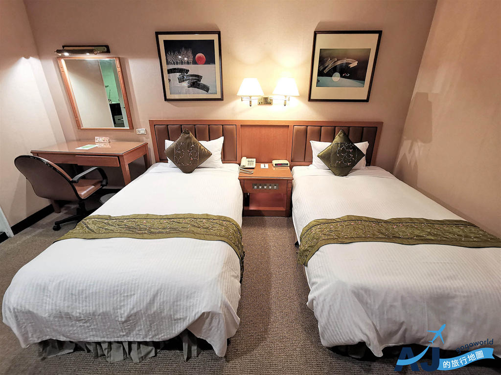 台北 第一大飯店 First Hotel 標準雙床房、早餐、交通分享 近捷運松江南京站
