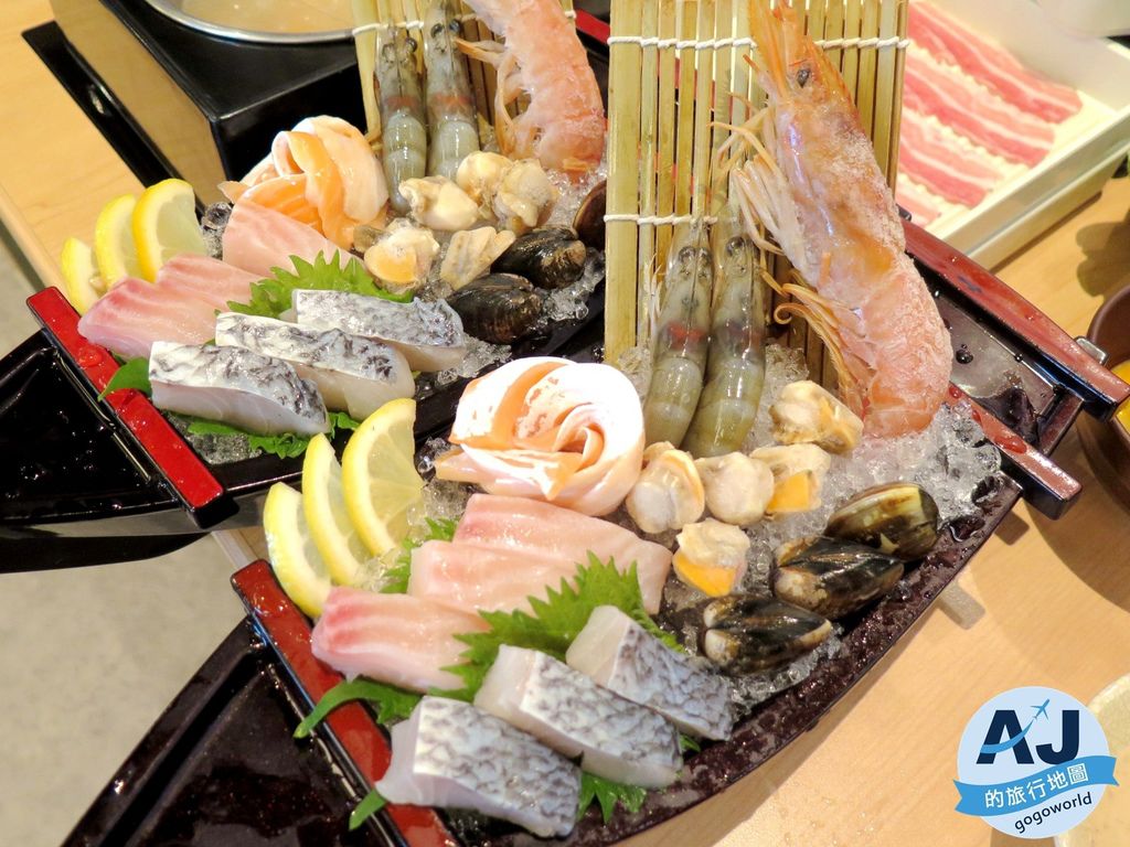 （台北微風南山美食）SHABUSATO 涮鍋里 主打健康養生食材&高品質海鮮肉類 多種獨特湯底可供選擇 自助式吃到飽