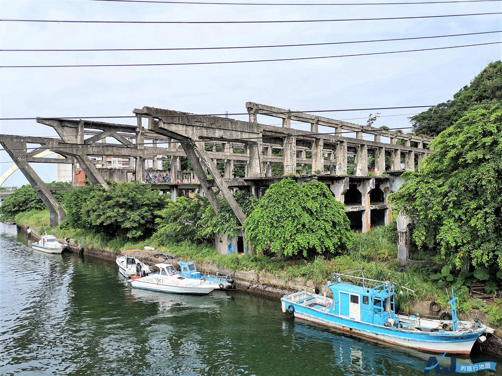 （基隆景點）阿根納造船廠遺址 超人氣的廢棄老船廠 廢墟風網美照拍攝聖地
