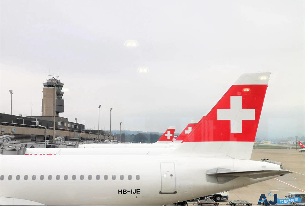 瑞士航空 LX638 蘇黎世ZRH > 巴黎戴高樂CDG A220經濟艙、飛機餐分享 歐洲內陸航線