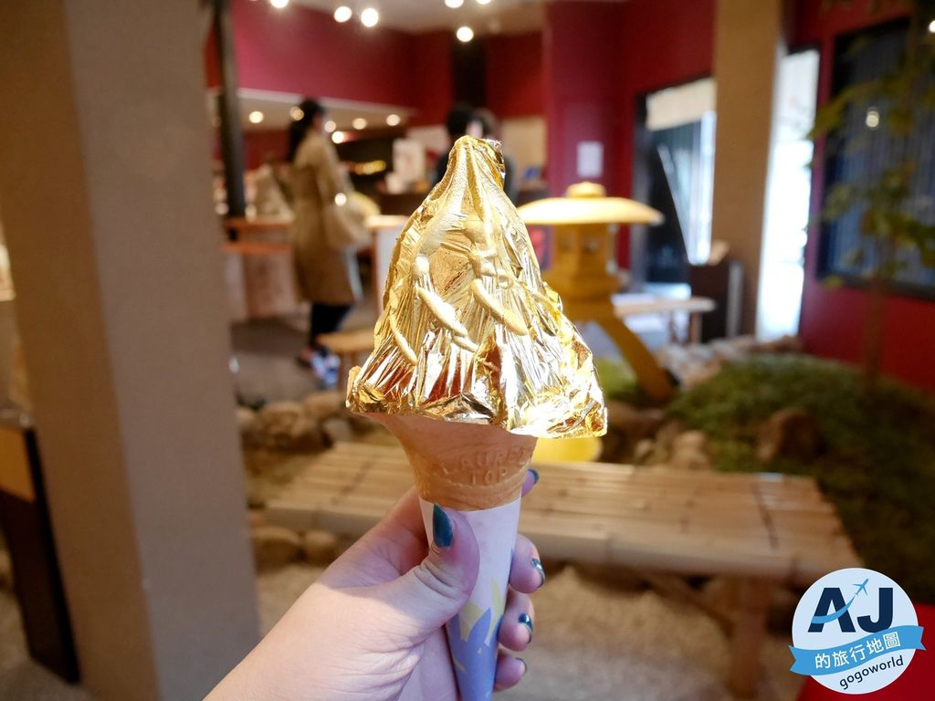 （金澤景點）東茶屋街 穿越時空步行在百年歷史的街道 大啖金箔冰淇淋 購買伴手禮的好地方