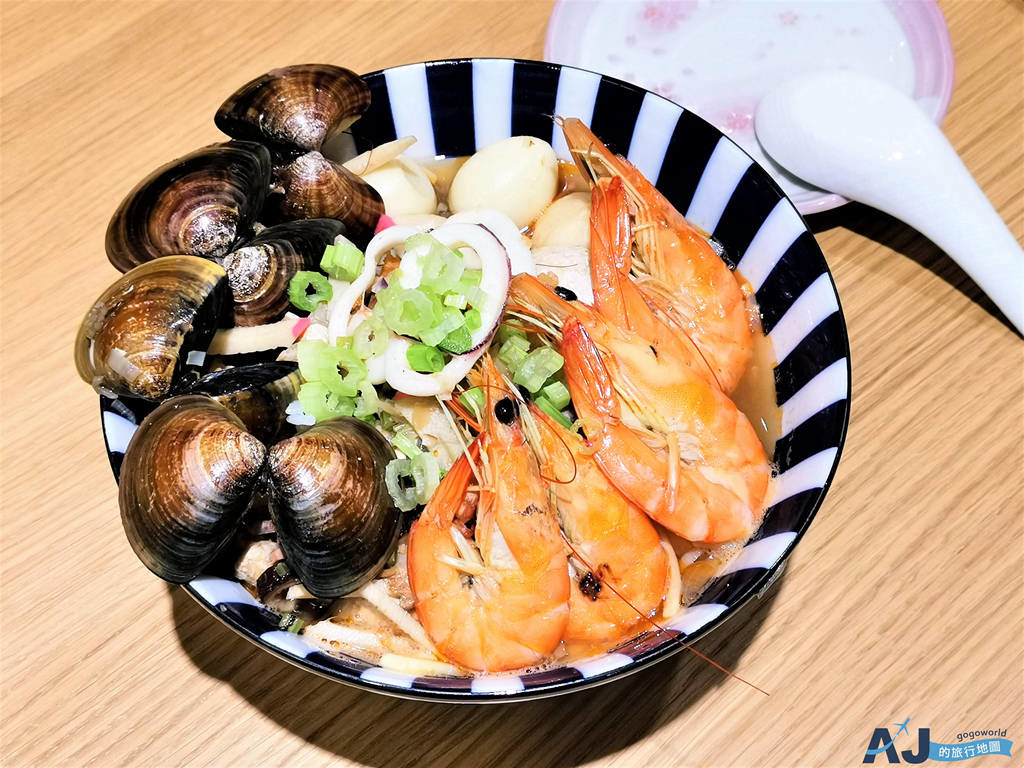 （簡單食譜）海鮮飯湯 來自屏東的傳統台灣料理
